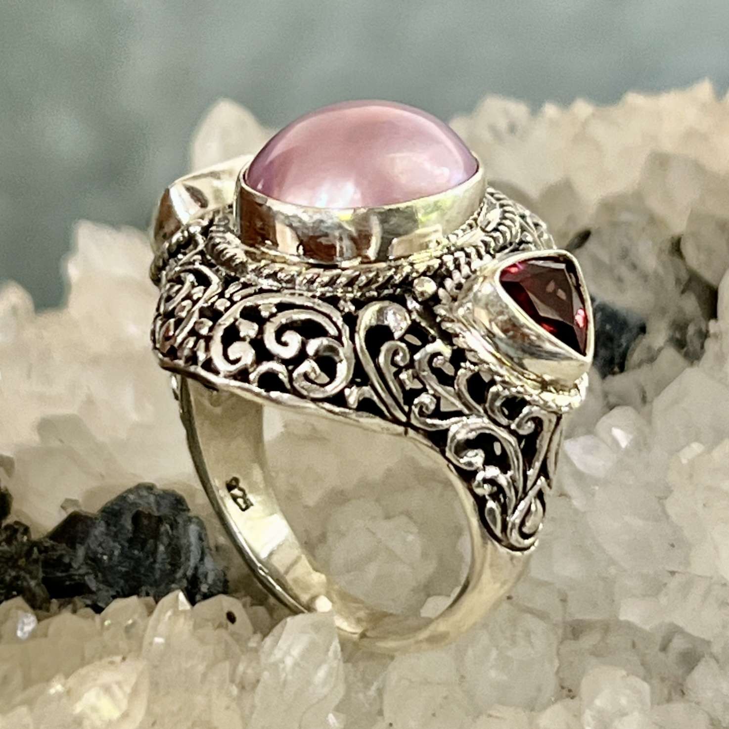 (HANDMADE 925 BALI STERLING SILVER FILIGREE RINGS WITH PINK MABE PEARL)